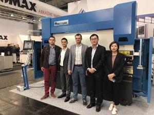 Accurl deltog i Hannover International Machine Tool Exhibition i Tyskland 2017