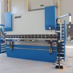 Wc67y 40t china gjorde mapp manuell vikmaskin hand manövrera tryckbroms, böjningsmarin i lager